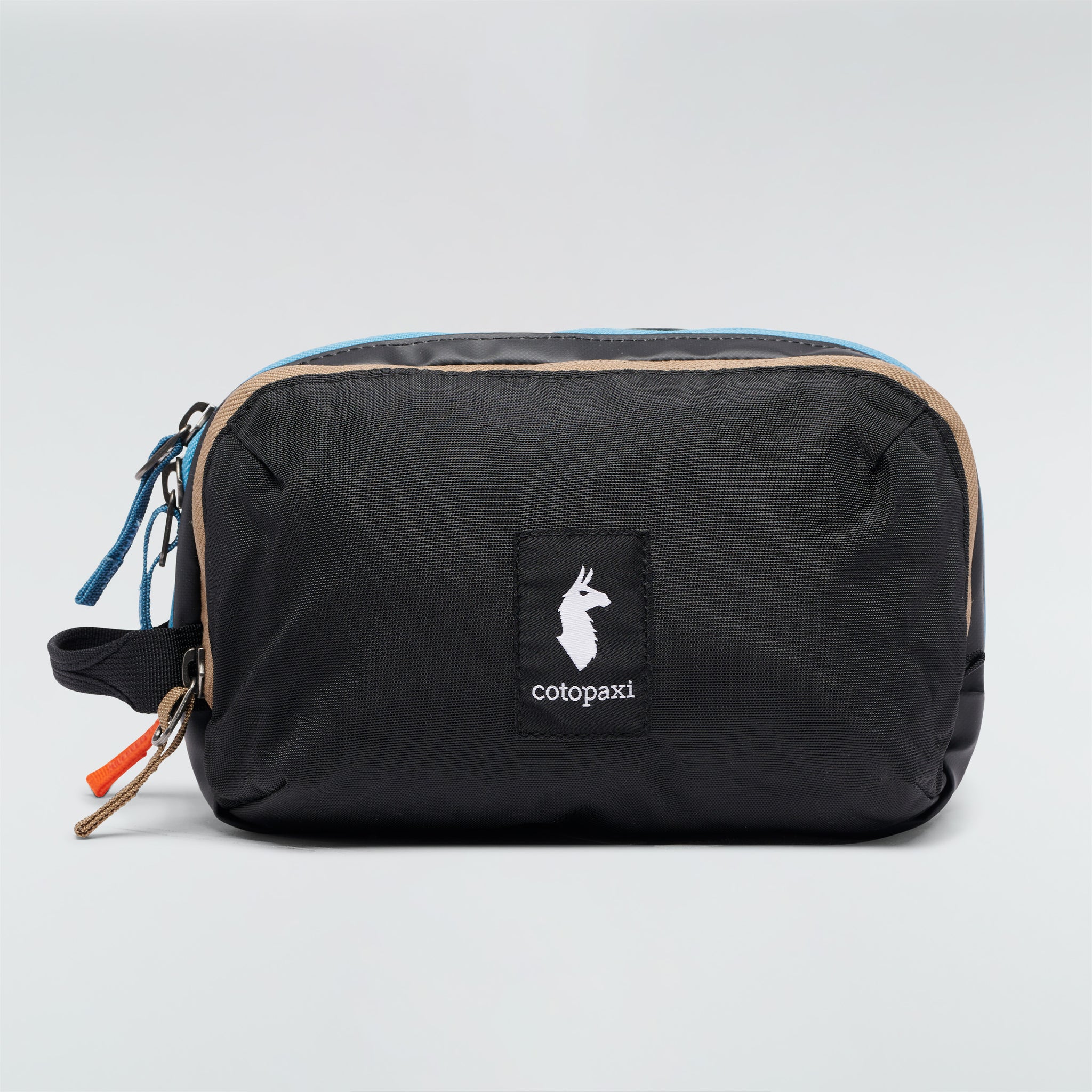 Cotopaxi toiletry bag Nido Cada Dia