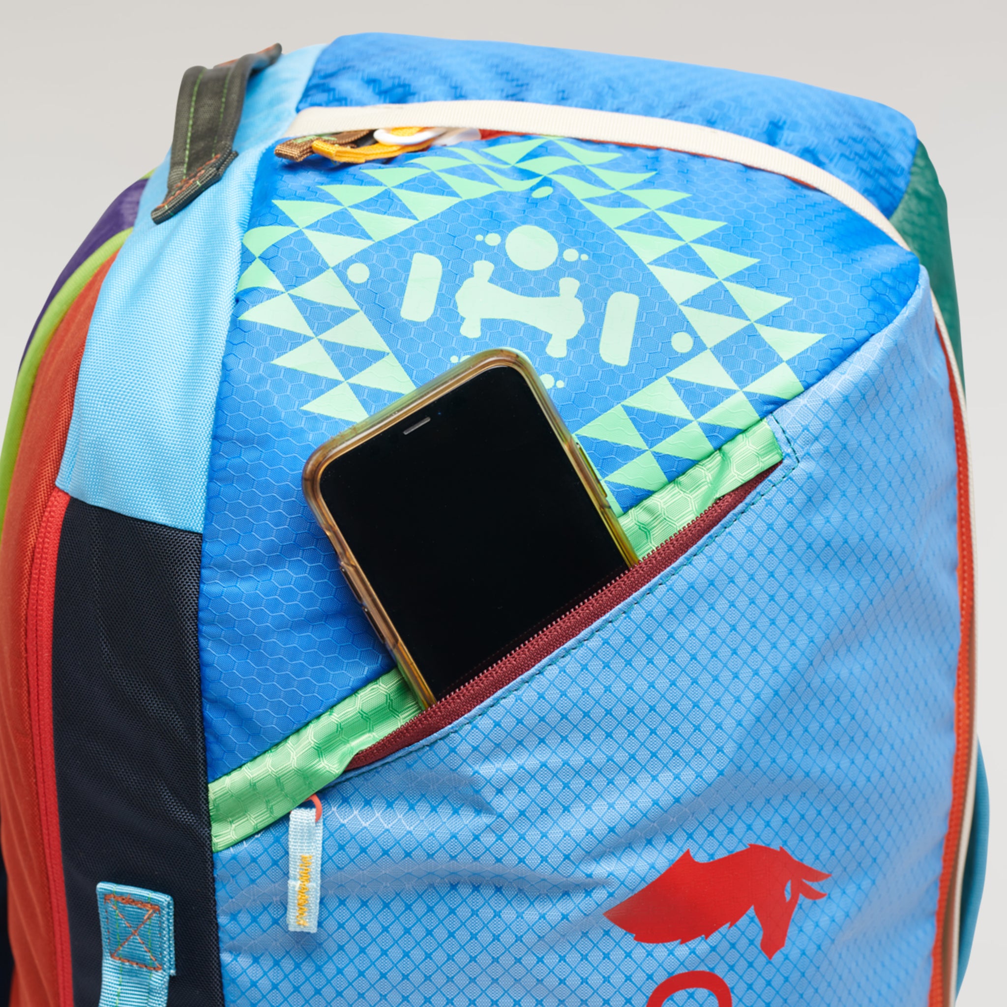 cotopaxi uyuni 46l adventure travel duffel bag Cotopaxi Duffle Uyuni 46L Del Dia