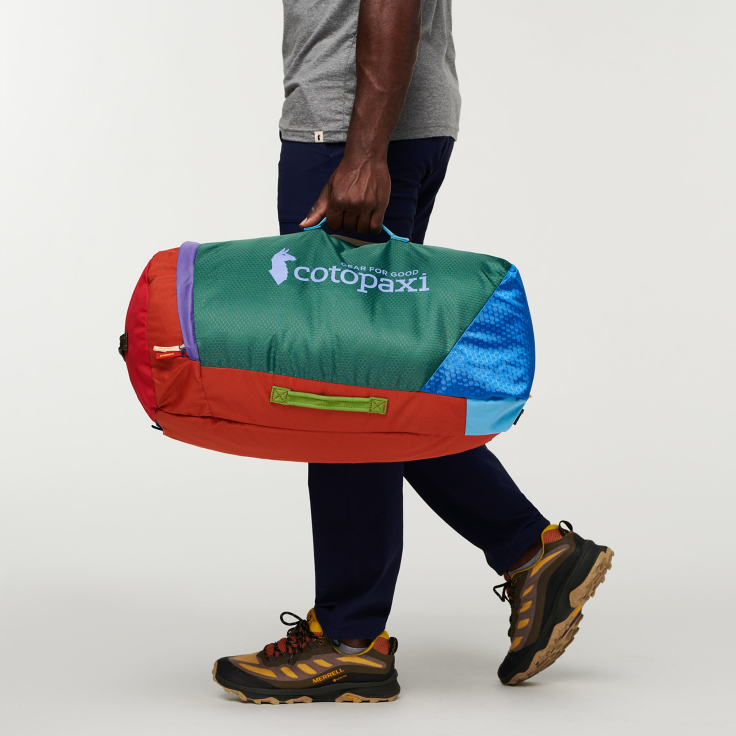 cotopaxi uyuni 46l adventure travel duffel bag Cotopaxi Duffle Uyuni 46L Del Dia