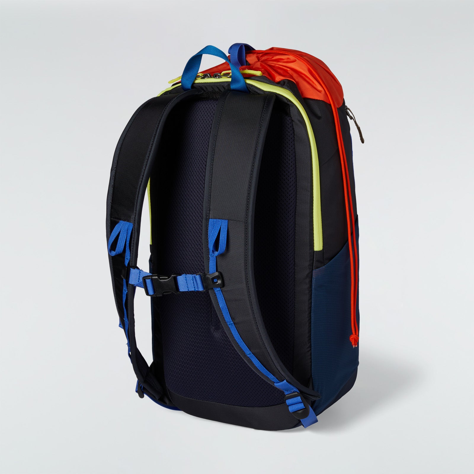 Cotopaxi Moda 20L Backpack Cada Día Graphite Cinch-top Closure Laptop Sleeve NWT Cotopaxi Moda 20L - Cada Dia Backpack main image 2